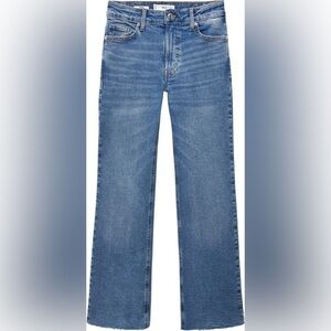 Mango‎ Raw Hem Crop Flare casual everyday comfort wardrobe capsule Jeans